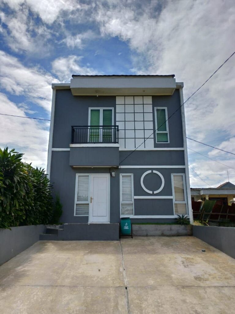 karadenan townhouse